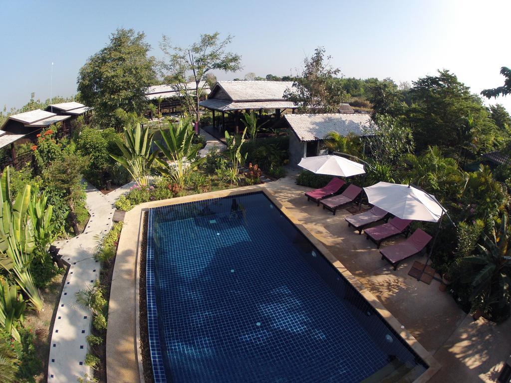Little Village Chiang Mai Hang Dong Dış mekan fotoğraf
